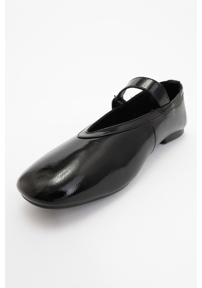 Luvishoes Luvi Shoes Jarret Siyah Rugan Hakiki Deri Kadın Babet Ayakkabı Siyah Rugan