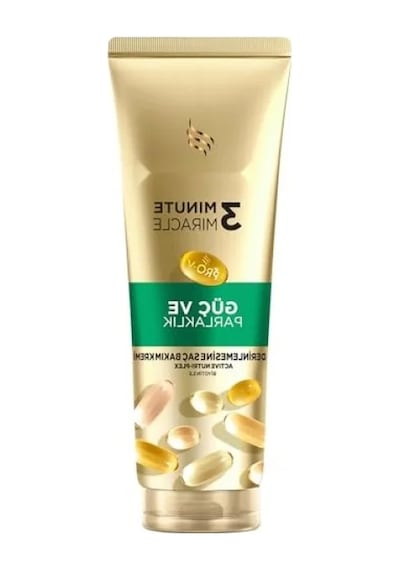 Güçlü Ve Parlak Saçlar İçin Yenileyici Saç Kremi 220 Ml