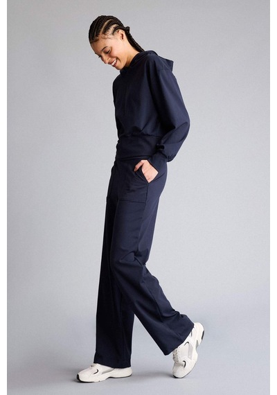 Defacto Wide Leg Cepli Geniş Paça Uzun Sporcu Eşofman Altı G5496ax25wnnv243 Lacivert-nv243 Defacto Wide Leg Cepli Geniş Paça Uzun Sporcu Eşofman Altı G5496ax25wnnv243 Lacivert-nv243