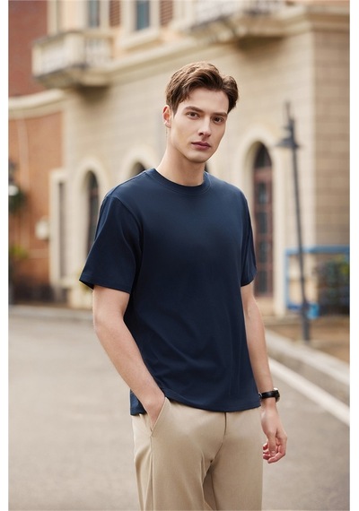 New Performance Premium Basic T-shirt %61,7 Pamuk %34,7 Polyester %3,6 Dut İpeği Lacivert New Performance Premium Basic T-shirt %61,7 Pamuk %34,7 Polyester %3,6 Dut İpeği Lacivert