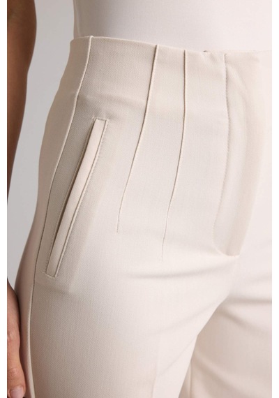 Defacto Crop Carrot Fit Fermuarlı Yüksek Bel Basıc Dar Paça Klasik Kumaş Pantolon C2466ax26sper110 Ekru-er110 Defacto Crop Carrot Fit Fermuarlı Yüksek Bel Basıc Dar Paça Klasik Kumaş Pantolon C2466ax26sper110 Ekru-er110