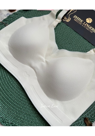 Intive Pureform Balensiz Dikişsiz Kopçasız Dokulu Seamless Bralet Ekru