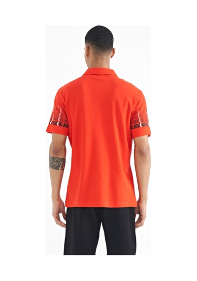Tommylife Tommy Life Fiesta Kol Baskı Detaylı Polo Yaka Standart Form Erkek T-shirt - 88240 Kirmizi Tommylife Tommy Life Fiesta Kol Baskı Detaylı Polo Yaka Standart Form Erkek T-shirt - 88240 Kirmizi