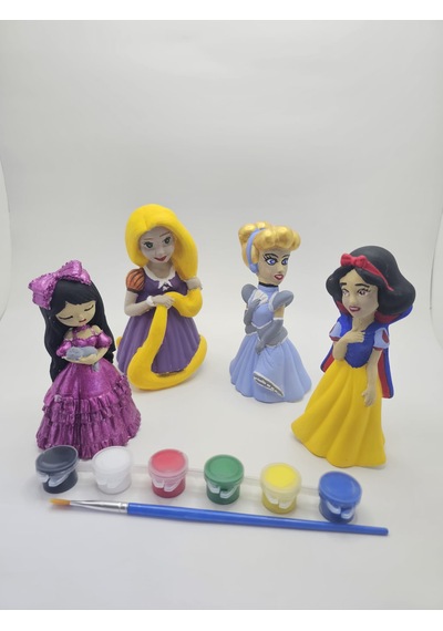 Eğitici Etkinlik Prensesler Büyük Boy 4 Adet 11 Cm