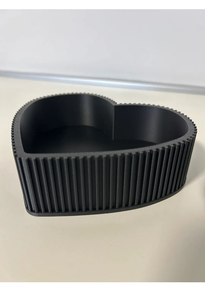 Bezos 3d Baskı Kalp Şeklinde Kapaklı Saklama Kutusu Dikey Çizgi Dokulu Mat Siyah Takı Ve Hediye Kutusu Nxrlvng