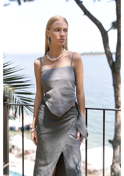 Mai Collection Mai Studios Co. Kita Üçgen Detay Çizgili Füme Keten Crop Füme