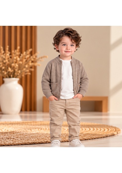 Maxx Kelın Erkek Çocuk Vizon Triko Hırka Beyaz Üst Bej Pantolon 3'lü Kombin Takım 2-3-4-5 Yaş Kum Beji Maxx Kelın Erkek Çocuk Vizon Triko Hırka Beyaz Üst Bej Pantolon 3'lü Kombin Takım 2-3-4-5 Yaş Kum Beji
