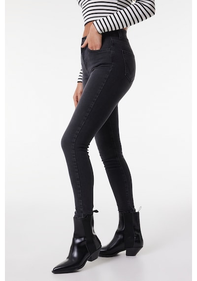 Wrangler High Rise Skinny Fit Dar Kesim Yüksek Bel Çok Dar Paça Siyah Kadın Esnek Jean Denim Kot Pantolon W27H01630B Siyah