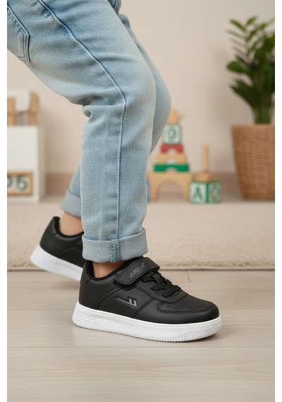 Enoch Cırt Cırtlı Delikli Burun Taban Destekli Çocuk Sneaker SİYAH-BEYAZ