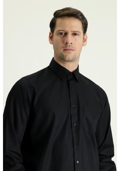 Dormen Classics Regular Fit Geniş Kesim Klasik Yaka Cepli Erkek Gömlek Siyah Dormen Classics Regular Fit Geniş Kesim Klasik Yaka Cepli Erkek Gömlek Siyah