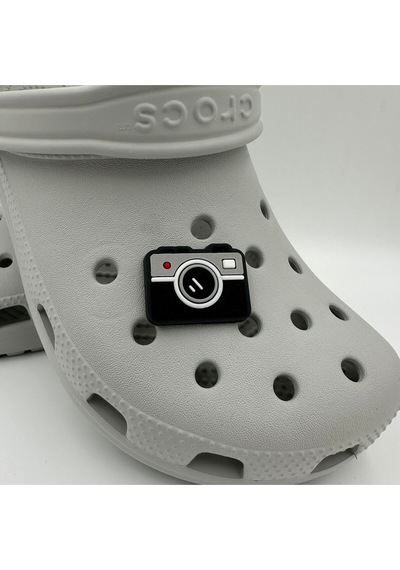 Crocs Terlik Süsü Ve Aksesuarı , Çanta Süsü Jibbitz 3d Kabartma Fotoğraf Makinası 02 Görsel Figür Aksesuar Siyah-gri-beyaz-kırmızı Crocs Terlik Süsü Ve Aksesuarı , Çanta Süsü Jibbitz 3d Kabartma Fotoğraf Makinası 02 Görsel Figür Aksesuar Siyah-gri-beyaz-kırmızı