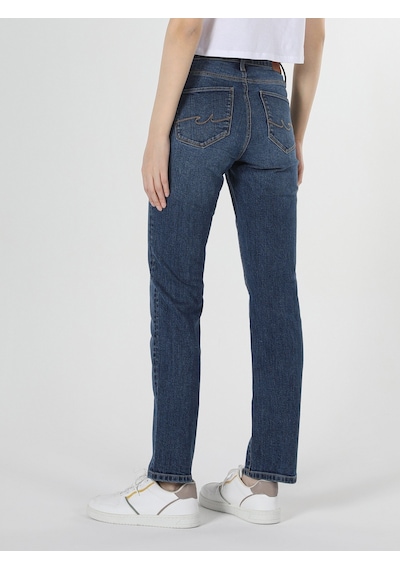 Colin's 703 Carla Orta Bel Dar Kesim Düz Paça Kadın Mavi Jean Pantolon CL1054495_Q1.V1_DN40738