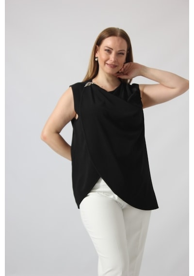 Moda Berray 3291 Yakası Broş Detaylı Siyah Kalın Askılı Bluz