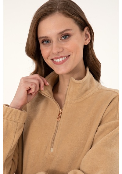 U.S. Polo Assn. Kadın Kum Dik Yaka Fermuarlı Polar Sweatshirt 50297401-VR085