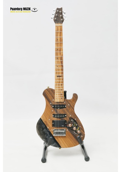 Elektro Gitar Custom Epoksi & Yıllanmış Ağaç Kişiye Özel Transparent Black