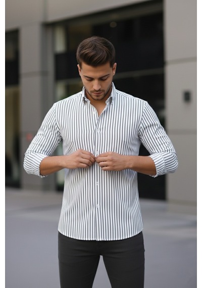 Bürke Uzun Kollu Beyaz Renk Siyah Çizgili Yarım Oversize Erkek Gömlek