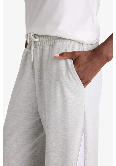 Defacto Defactofit Wide Leg Geniş Paça Standart Boy Sporcu Pantolon E7719ax25augr93 Gri Defacto Defactofit Wide Leg Geniş Paça Standart Boy Sporcu Pantolon E7719ax25augr93 Gri