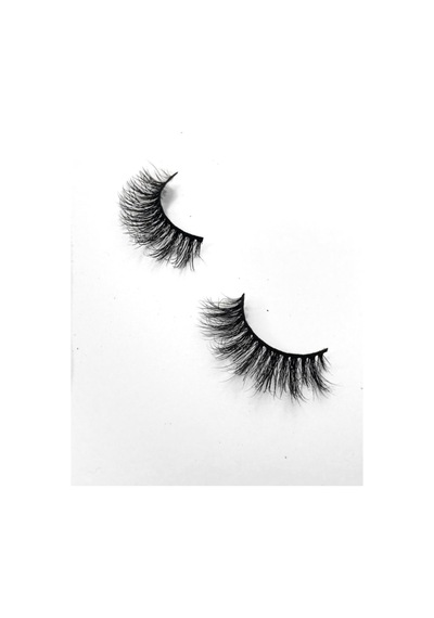 Bride Lashes Saturn
