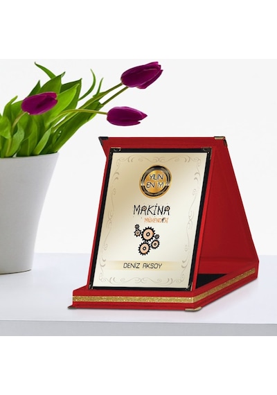 Kişiye Özel Yılın En İyi Makina Mühendisi Kırmızı Plaket Ödülü