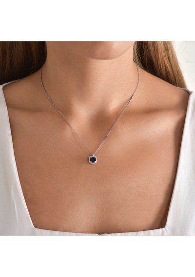 Kuyumcudukkani Safir Renk Kare Kesim Taşlı Kolye-37345-w-dblu Beyaz