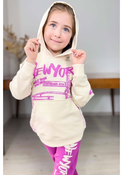 Riccotarz Kız Çocuk Üzeri New York Yazı Detaylı Bilekleri Manşetli Sweatshirt Mor Eşofman Takım Mor Riccotarz Kız Çocuk Üzeri New York Yazı Detaylı Bilekleri Manşetli Sweatshirt Mor Eşofman Takım Mor