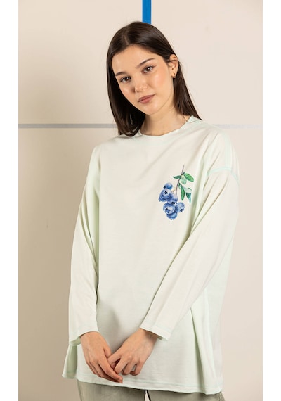 Ters Dikiş Detaylı Yaban Mersini Desenli Sweatshirt Yeşil