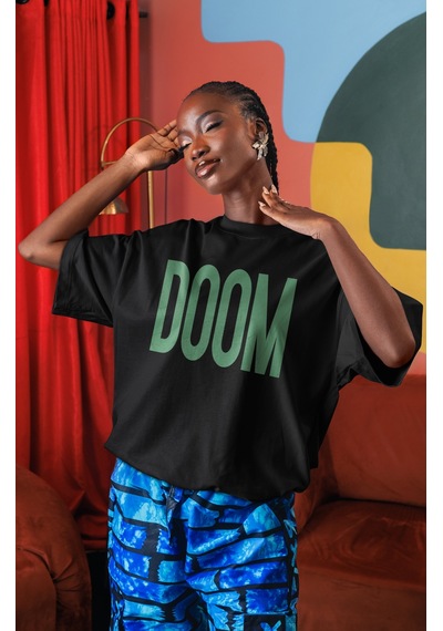 Doctor Doomsday Film Kahramanı Sırt Baskılı Unisex Oversize Tişör Siyah
