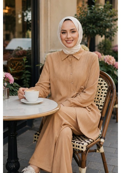 Hb Harma Time Butik Kadın Düğmeli Kuşaklı Çilek Kumaş Tunik Pantolon Bej İkili Takım