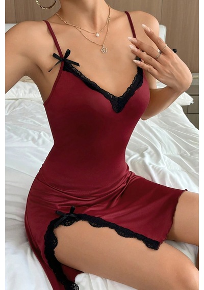 No 35 Kadın Bordo Bacak Yırtmaçlı Siyah Dantelli Ve Fiyonklu Şık Gecelik Bordo Bordo