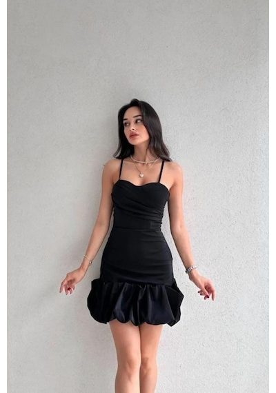 Rabia Çelik Ayarlanabilir İnce Askılı Göğüs Kısmı Drape Detaylı Kadın Siyah Mini Elbise Siyah Siyah Rabia Çelik Ayarlanabilir İnce Askılı Göğüs Kısmı Drape Detaylı Kadın Siyah Mini Elbise Siyah Siyah