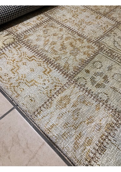 Tuğra Patchwork Desenli Alt Kısmı Dokuma Kilim 160x230 Ebatlı