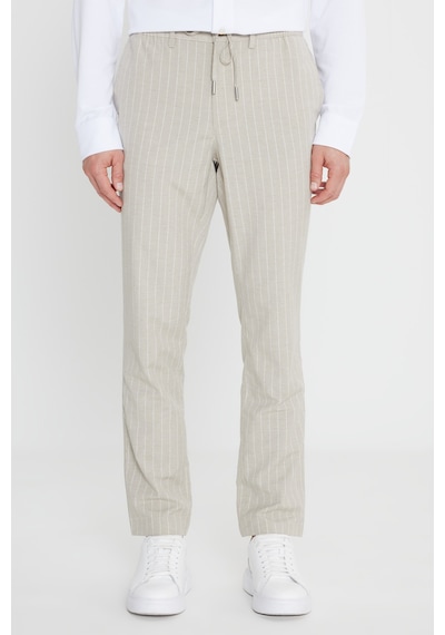 AC&Co / Altınyıldız Classics Erkek Vızon Keten Slim Fit Dar Kesim Beli Bağlamalı Çizgili Casual Pantolon Vizon AC&Co / Altınyıldız Classics Erkek Vızon Keten Slim Fit Dar Kesim Beli Bağlamalı Çizgili Casual Pantolon Vizon