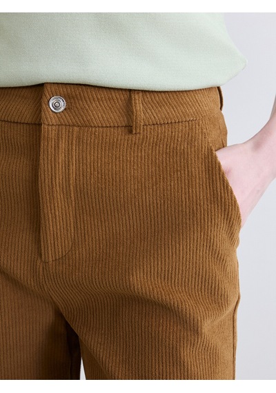 Lcwaıkıkı Classic Bej Dar Fit Kadın Fitilli Kadife Pantolon