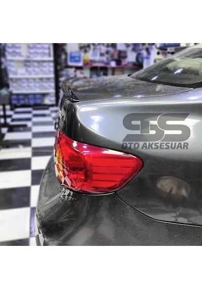Sts Oto Aksesuar Toyota Corolla Uyumlu 2007 - 2011  Bagaj Üstü Slim Spoiler Bagaj Çıtası (Parlak Siyah) Piano Black