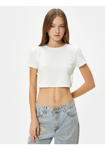 Koton Crop Tişört Pencere Detaylı Kısa Kollu Bisiklet Yaka Pamuklu Ekru 4sal10023ık 4SAL10023IK010 Ekru Koton Crop Tişört Pencere Detaylı Kısa Kollu Bisiklet Yaka Pamuklu Ekru 4sal10023ık 4SAL10023IK010 Ekru