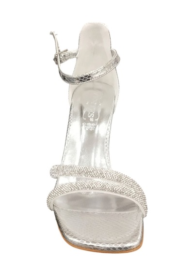 Ventes 403701z Önü Açık Tek Bant 8 Cm Kadeh Topuk Küt Burun Kadın Topuklu Abiye Ayakkabı Gümüş Ventes 403701z Önü Açık Tek Bant 8 Cm Kadeh Topuk Küt Burun Kadın Topuklu Abiye Ayakkabı Gümüş