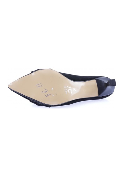 Dgn Fb-39-1563 Kadin İnci Taşli Burgu Aksesuarli Topuklu Ayakkabi FB-39-1563-R1700 Siyah Velvet Dgn Fb-39-1563 Kadin İnci Taşli Burgu Aksesuarli Topuklu Ayakkabi FB-39-1563-R1700 Siyah Velvet