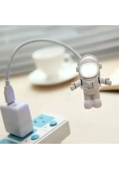 Astronot Lamba Led Usb Gece Lambası Klavye Işığı Kitap Okuma Işığ