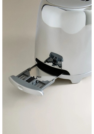 Smeg TSF01 2 Dilim Ekmek Kızartma Makinesi Krom