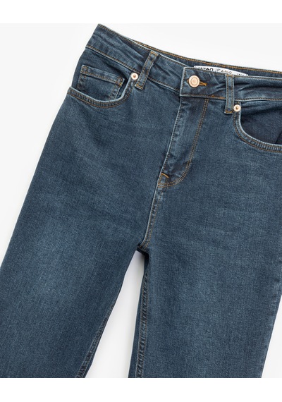 Koton Yüksek Bel Dar Kalıp Düğmeli Cepli İspanyol Paça Crop Jean Pantolon - Flare Jeans Koyu İndigo 7wal40010md Indigo Koton Yüksek Bel Dar Kalıp Düğmeli Cepli İspanyol Paça Crop Jean Pantolon - Flare Jeans Koyu İndigo 7wal40010md Indigo