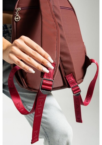 Baginn Saten Kumaş Kadın Sırt Çantası 38 28 Cm Yağmur İtici Kumaş Mega Bag Günlük Kullanıma Uygun Bordo