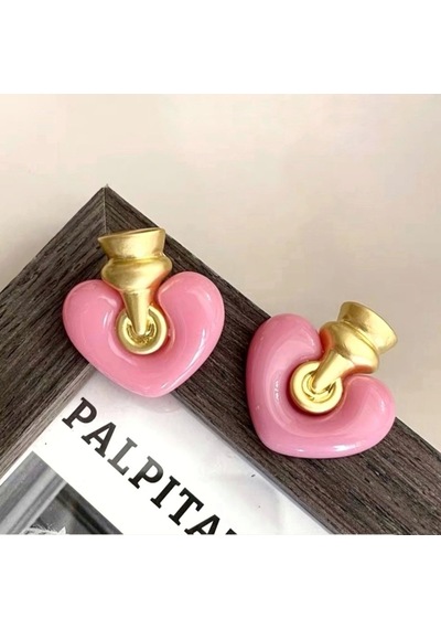 Pembe Maça Kızı Küpe