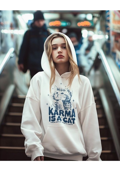 Karma Is A Cat Yazılı Unisex Oversize Taylor Swift Hoodie Beyaz