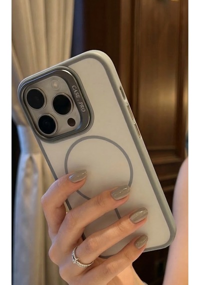 Apple Apple iPhone 16 Pro Max İçin Uyumlu Magsafe Özellikli Elde Kaymaz Lens Standlı Kılıf