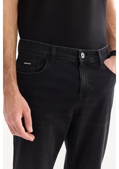 Avva Erkek Siyah Taş Yıkamalı Pamuklu Elastan Madrid Comfort Slim Fit Jean Pantolon A61y3510 Avva Erkek Siyah Taş Yıkamalı Pamuklu Elastan Madrid Comfort Slim Fit Jean Pantolon A61y3510