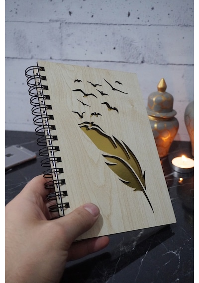 Kuş Tüy Desenli Ahşap Defter - A5 Spiralli - Günlük - Çizgisiz Defter Ahşap Rengi Banu A5 Notebook
