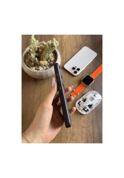 Samsung Galaxy S24 Uyumlu Karbon Desenli Standlı Ve Magsafe Uyumlu Kılıf Soocase700