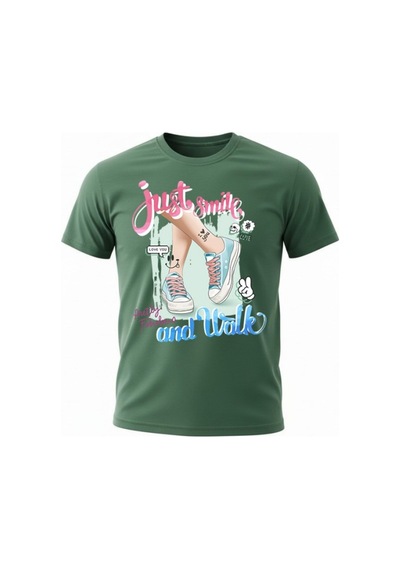 Urbantrendstore Just Smile And Walk Genç Kız Oversize Fit Rahat Geniş Salaş T-shirt Günlük Tişört Çağla Yeşili