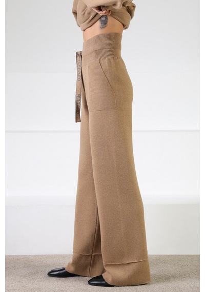 Ferraro Camel Beli Kuşaklı Cepli Kaşmirli Kadın Triko Pantolon Camel