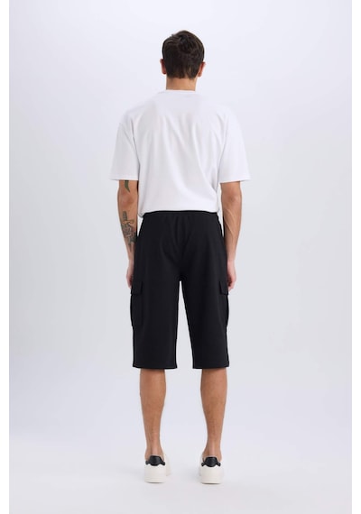 DeFacto Slim Fit Dar Kesim Kargo Cepli Basic Düz Kapri Şort T4693AZ25SMBK81